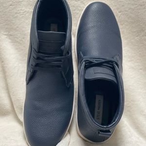 Steve Madden Casual Boot Shoe - Mens size 11.5 - Color Navy Blue